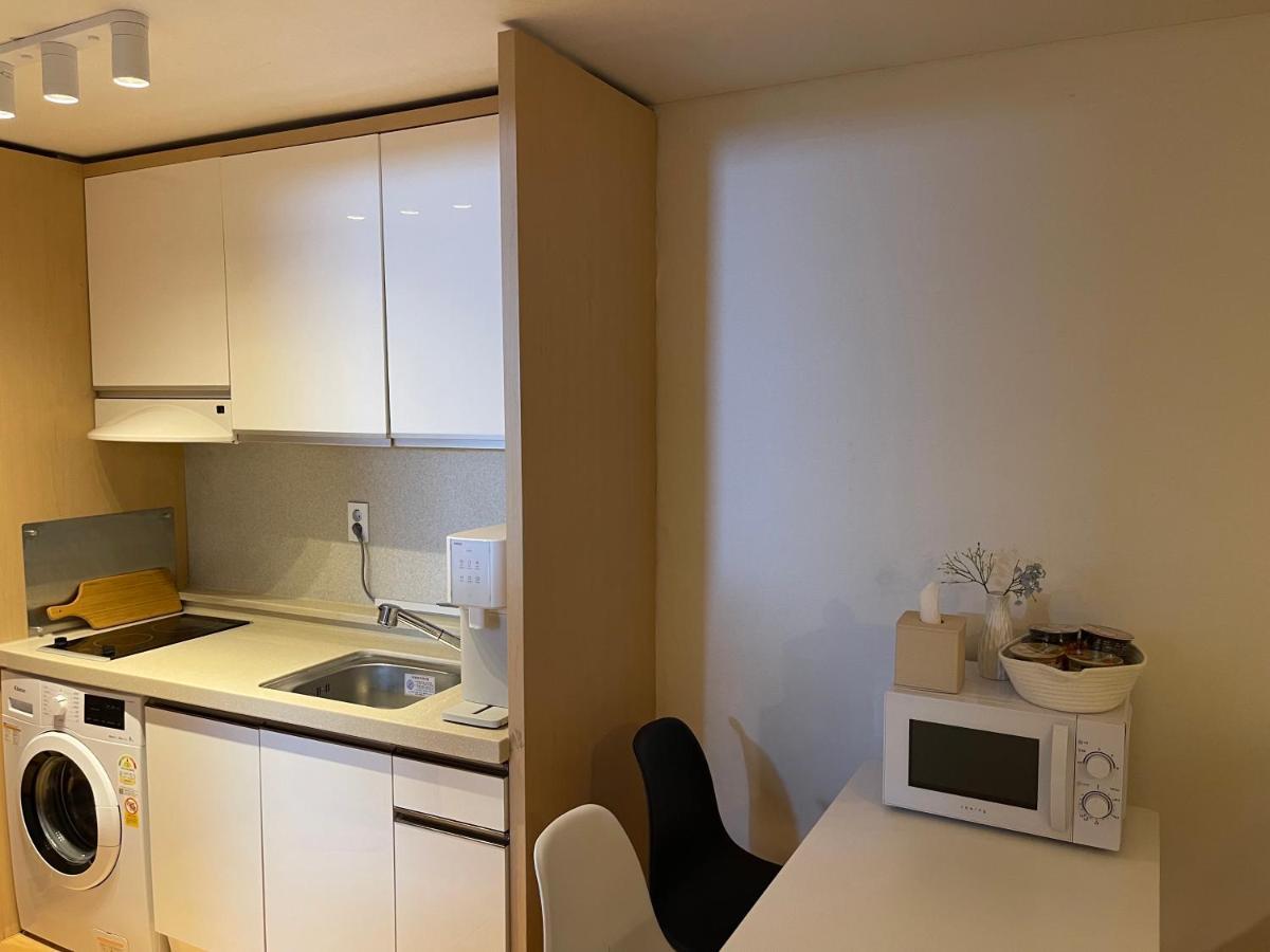 Winsome_Hongdae Apartman Szöul Kültér fotó